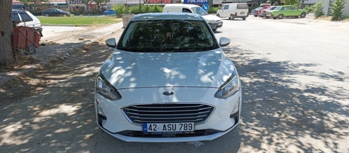 SAHİNİNDEN FORD FOCUS 1.5 ECO BLUE DİZEL OTOMATİK