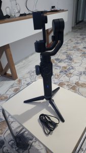 Zhiyun smooht 4 gimbal